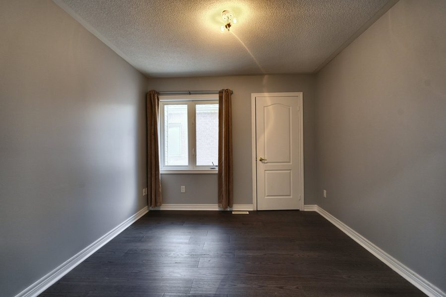 138 Yakefarm Blvd
