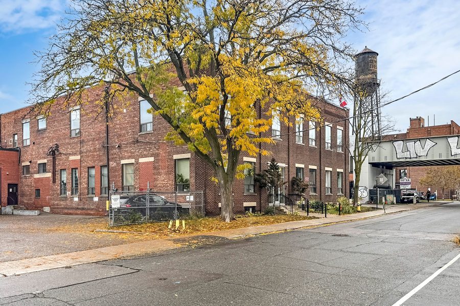 258 Wallace Ave