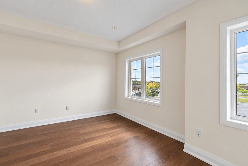 40 Clippers Crescent, Stouffville: bedroom