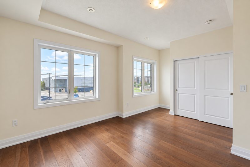 40 Clippers Crescent, Stouffville: bedroom