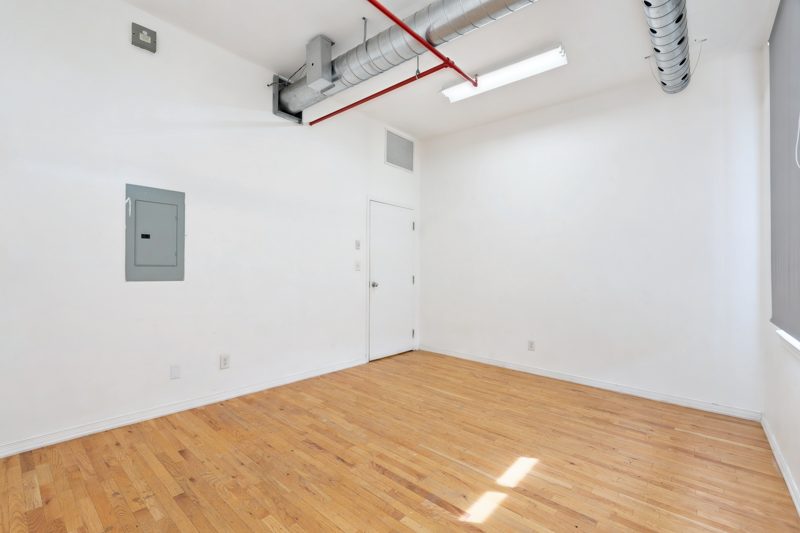 80 Ward Street, 2nd Floor Office, Toronto: office, panel wall